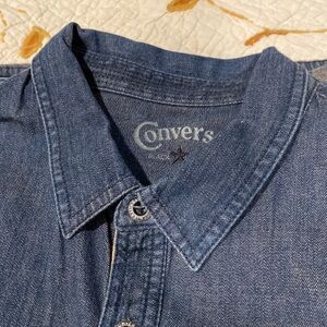Converse jean button up size L